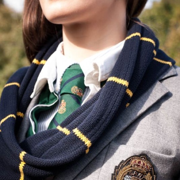 Meet your Posher, Elle - Picture 1 of 1